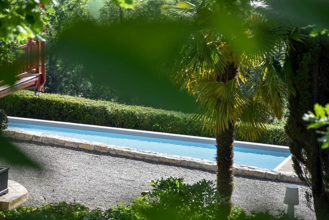 Le Chalet Des Pyrenees St Savin Saint-Savin  المظهر الخارجي الصورة