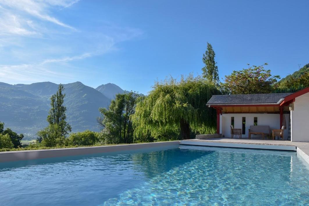 Le Chalet Des Pyrenees St Savin Saint-Savin  المظهر الخارجي الصورة